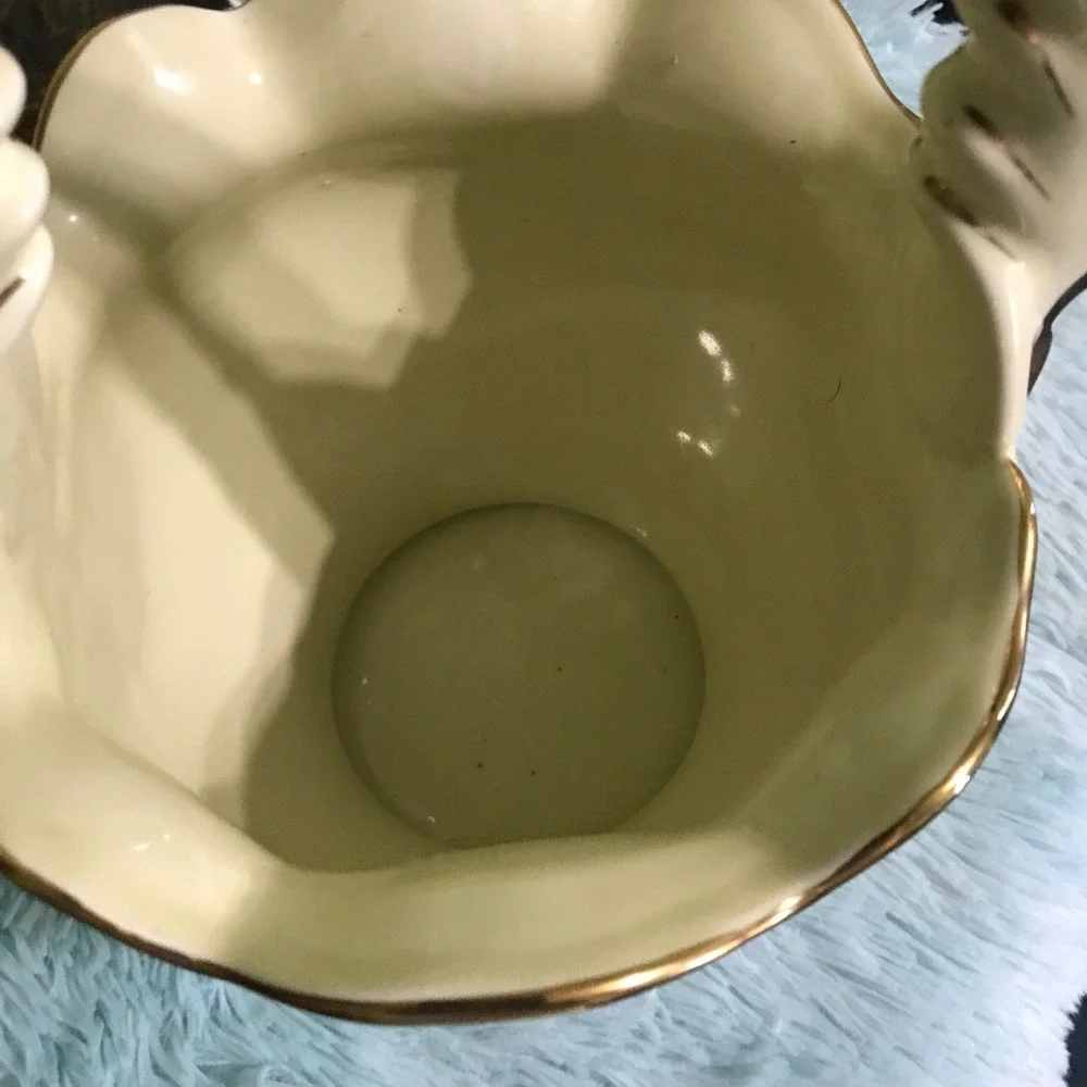 The Ivory & Roses Series Porcelain Vase Basket 12